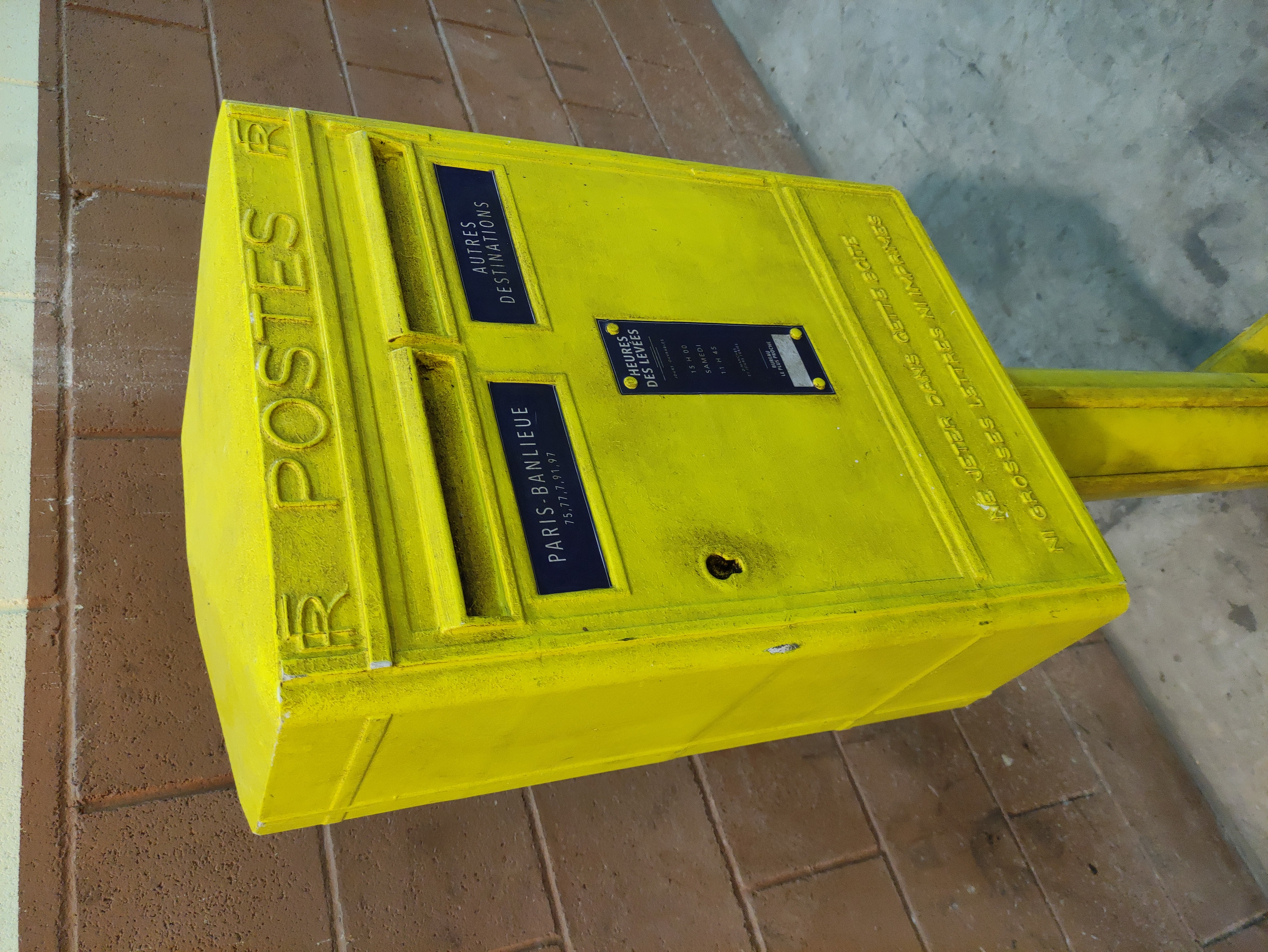 buzon correo replica francia impr3d 130x42x19 1u